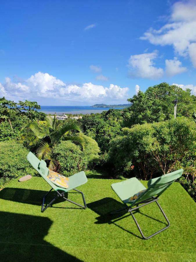 Bungalow Soleil Levant Le Robert Bagian luar foto